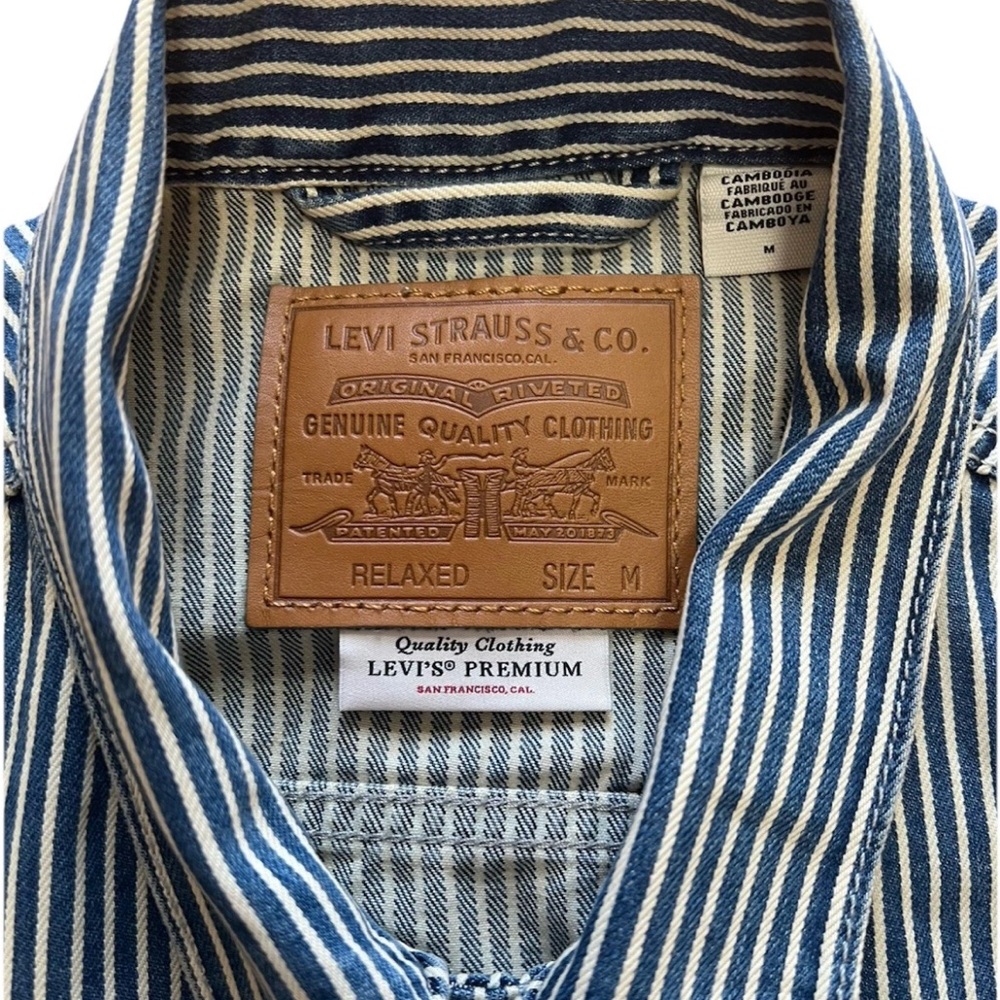 Levi’s Premium Relaxed Fit M Trucker Jacket A5782‑0077 Rare Pinstripe Big E VGC - Picture 4 of 9